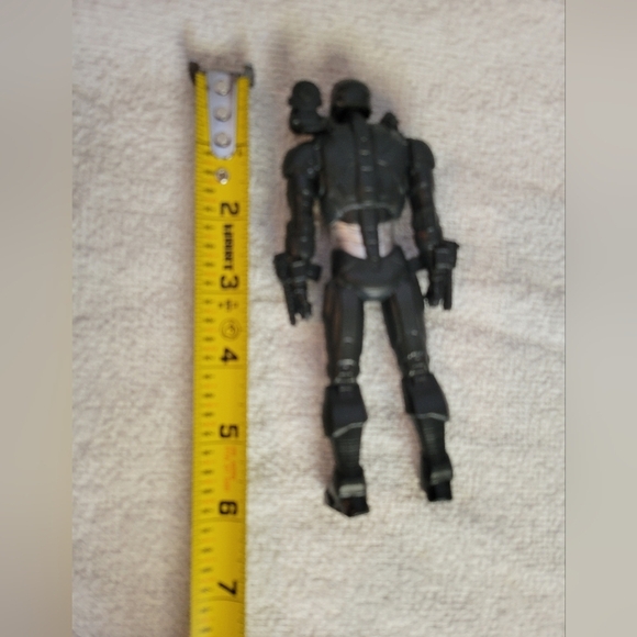 Avengers and  a Wrestler Ironman Captain America McIntyre - Picture 12 of 12